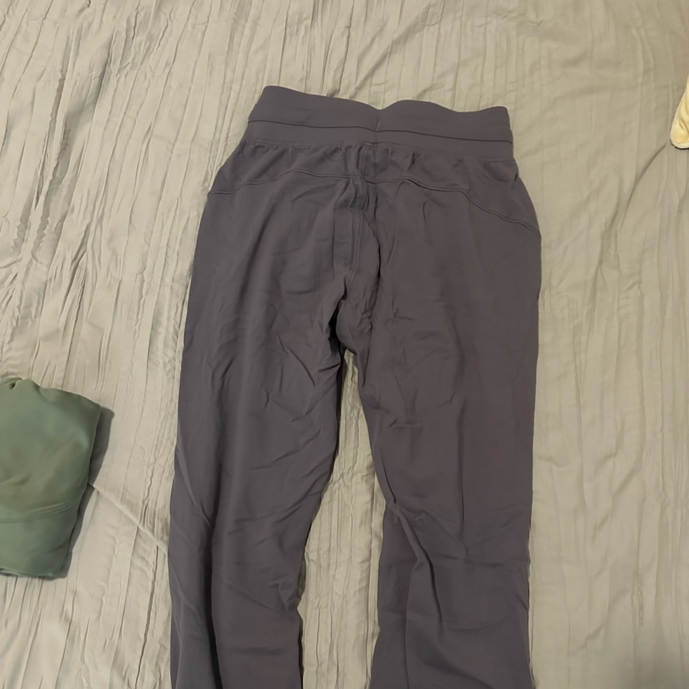 purple lululemon ready to rulu joggers - Picture 3 of 3